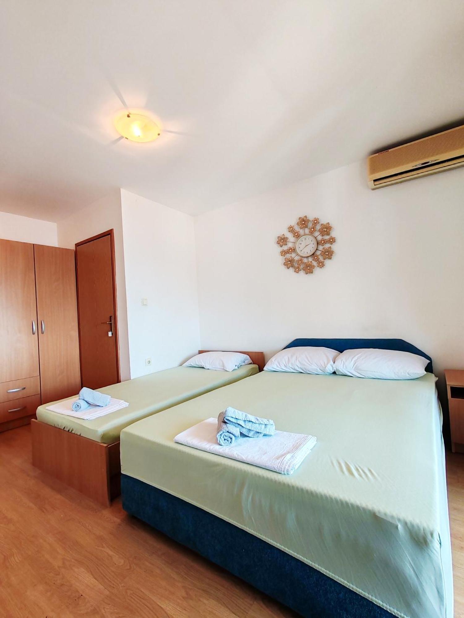 Apartment & Rooms Tempera 네움 외부 사진