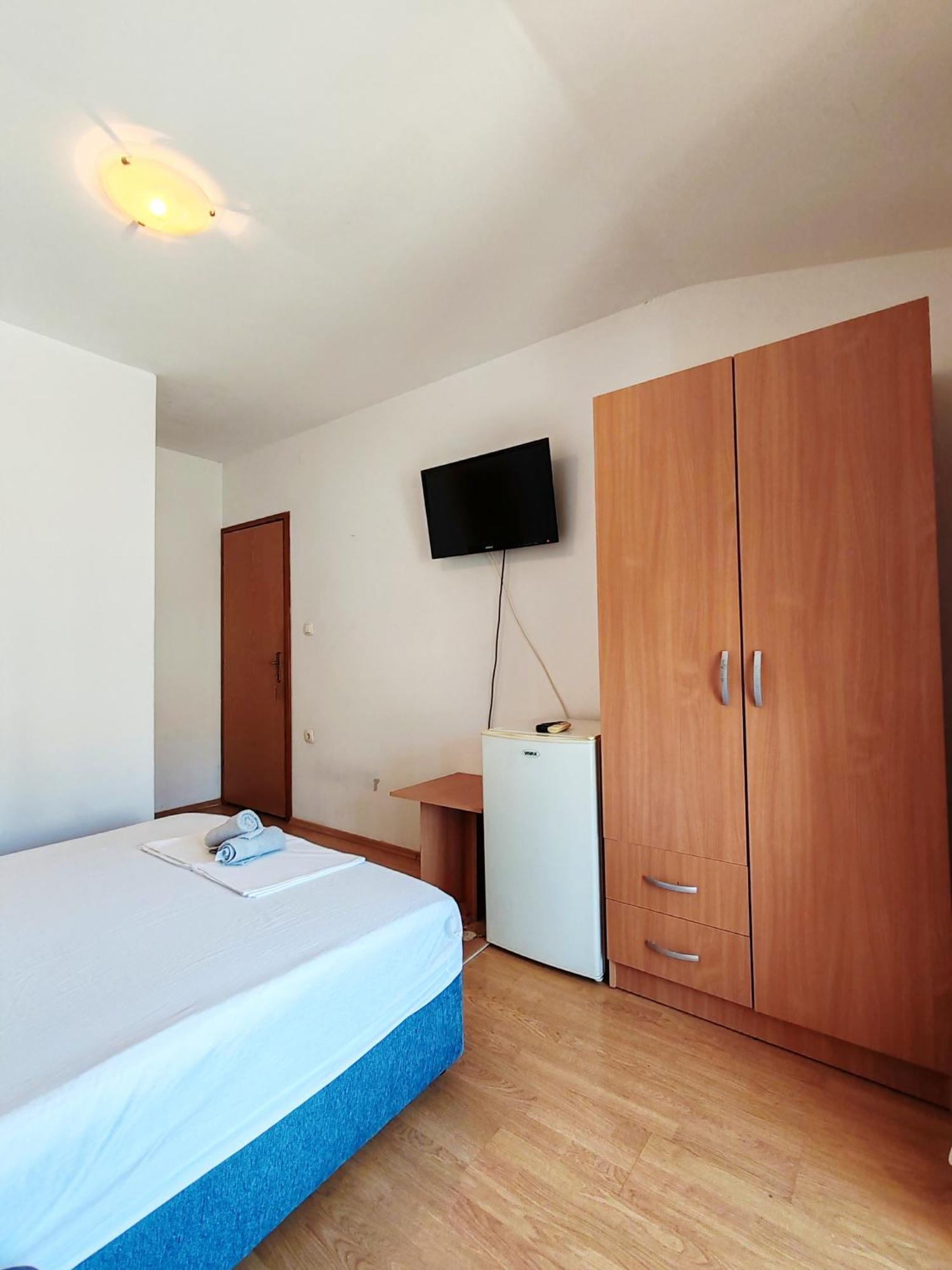 Apartment & Rooms Tempera 네움 객실 사진